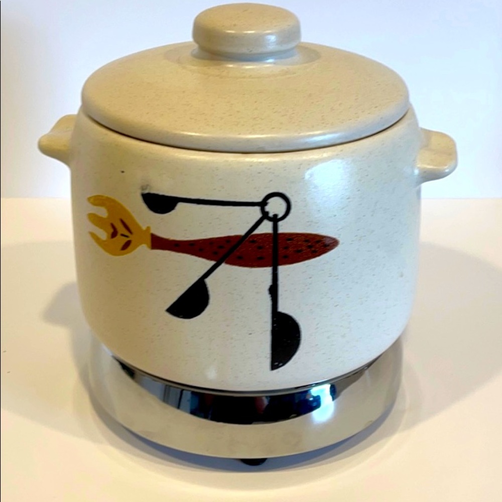 Vintage West Bend Ceramic Bean Pot Electric Cooking Plate, Slow Cooker / Fondue